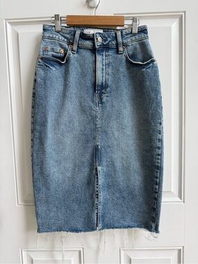 Gap Iconic Denim Midi Pencil Skirt with front split fringe fall western classic
